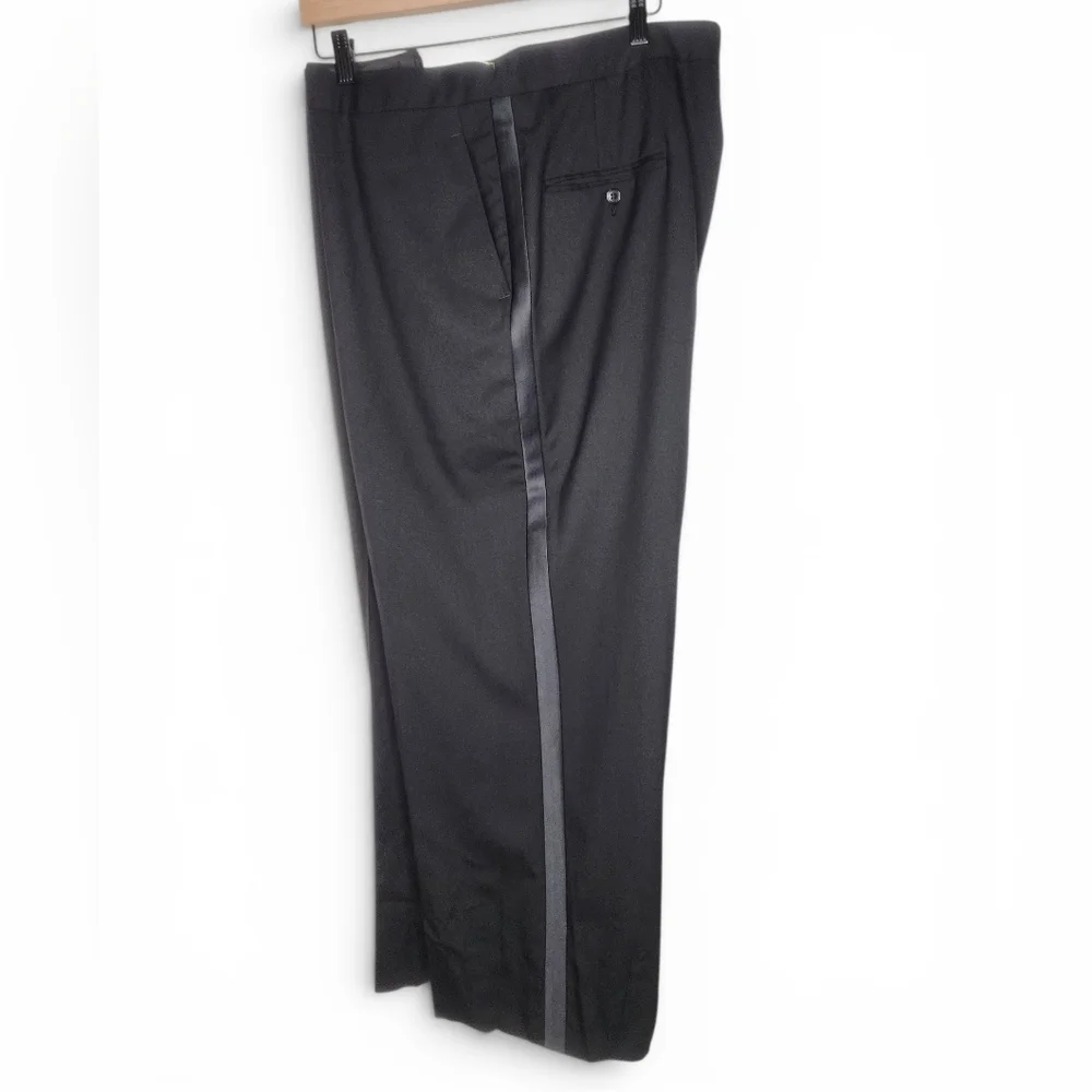 Vintage Brooks Brothers Pleated Wool Tuxedo Pants in Black Size 45x26